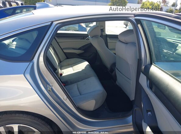 1HGCV3F17KA000334 2019 HONDA ACCORD HYBRID Silver Vista de la etiqueta del VIN