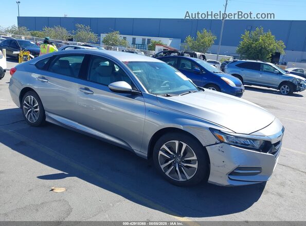1HGCV3F17KA000334 2019 HONDA ACCORD HYBRID Silver Delantero derecho