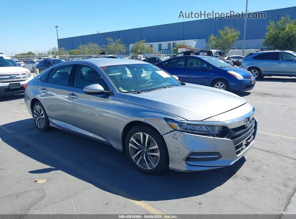 1HGCV3F17KA000334 2019 HONDA ACCORD HYBRID Silver Vista frontal