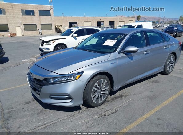 1HGCV3F17KA000334 2019 HONDA ACCORD HYBRID Silver Vista tres cuartos delantera izquierda