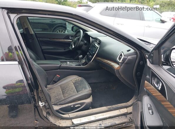 1N4AA6AP2JC405685 2018 NISSAN MAXIMA Черный Вид салона спереди