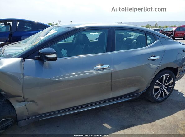 1N4AA6CV6PC512632 2023 NISSAN MAXIMA Серый Панорамный вид салона 360°
