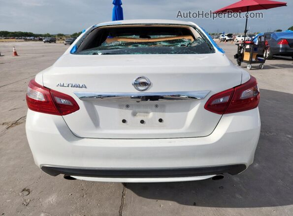 1N4AL3AP0JC231334 2018 NISSAN ALTIMA White Rear view