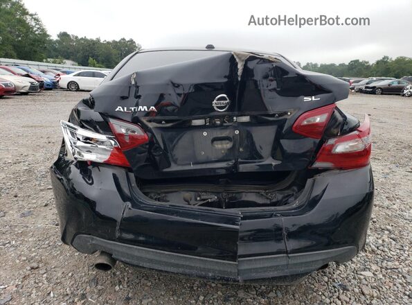 1N4AL3AP3JC121877 2018 NISSAN ALTIMA Black Widok z tyłu