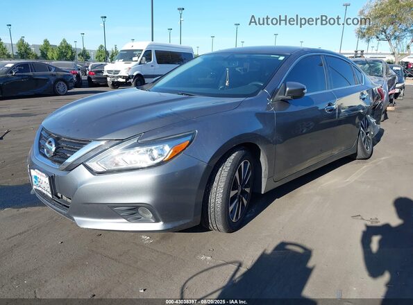 1N4AL3AP3JC166785 2018 NISSAN ALTIMA Gray Առջևի ձախ երեք քառորդ տեսարան