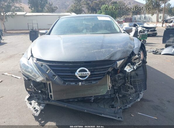 1N4AL3AP3JC259368 2018 NISSAN ALTIMA Gray Widok wnętrza z tyłu