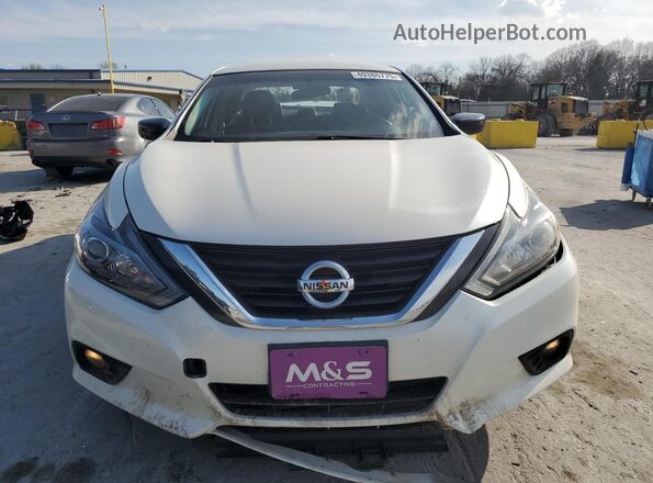 1N4AL3AP4JC251098 2018 NISSAN ALTIMA White Вид спереду