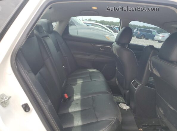 1N4AL3AP7JC245358 2018 NISSAN ALTIMA White Rear seats view