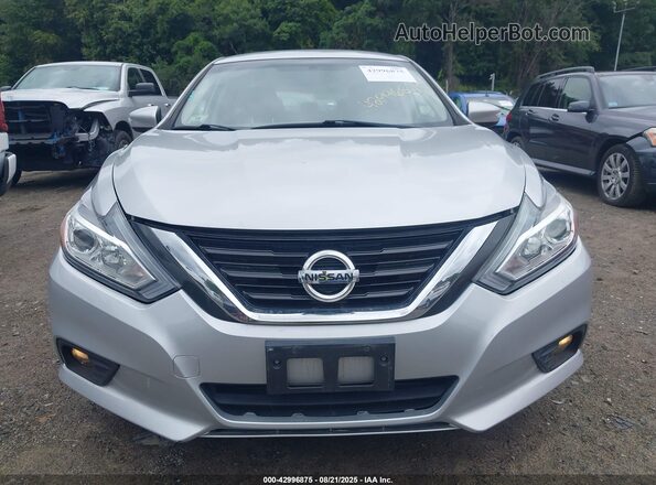 1N4AL3AP8JC239441 2018 NISSAN ALTIMA Silver Սարքավորումների վահանակի տեսք