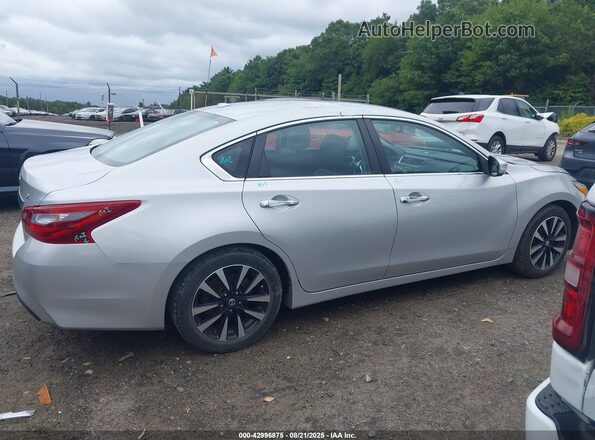 1N4AL3AP8JC239441 2018 NISSAN ALTIMA Silver Սալոնի հետևի տեսք