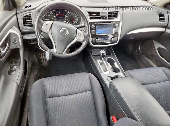 1N4AL3APXJC224343 2018 NISSAN ALTIMA White Առջևի վահանակի տեսք