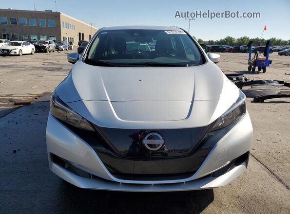 1N4AZ1BV1SC564935 2025 NISSAN LEAF Серебряный Вид спереди