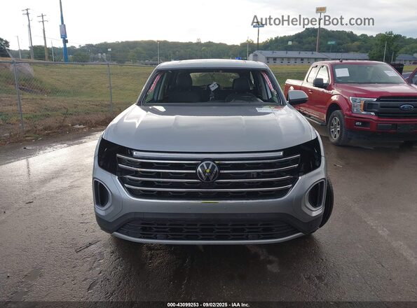 1V2JR2CA3RC533450 2024 VOLKSWAGEN ATLAS Серебряный Вид задней части салона