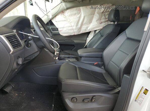 1V2WR2CA5PC506687 2023 VOLKSWAGEN ATLAS White Vista interior delantera