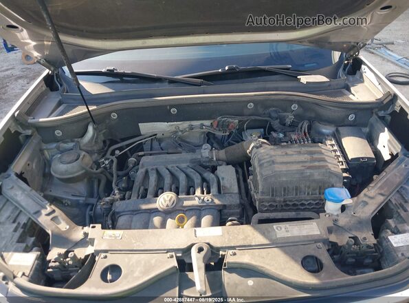 1V2YE2CA6LC216019 2020 VOLKSWAGEN ATLAS Silver უკანა ხედი