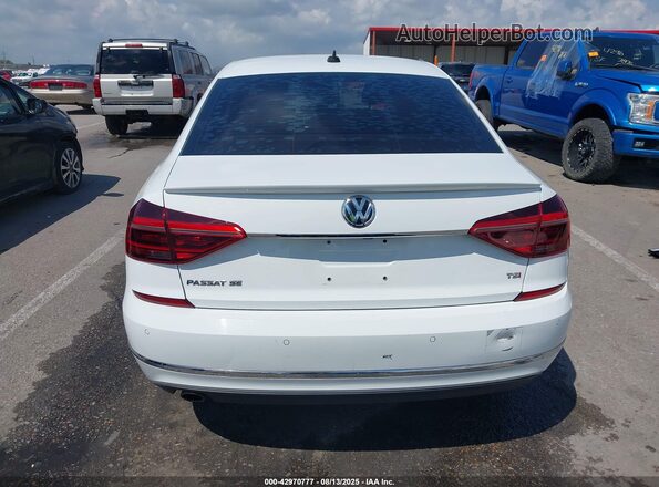 1VWBA7A32JC016723 2018 VOLKSWAGEN PASSAT White 
