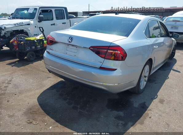 1VWBA7A3XJC027288 2018 VOLKSWAGEN PASSAT Silver Rear right