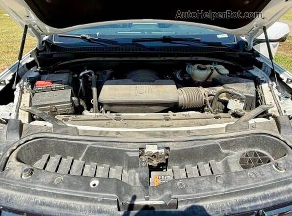 1GNSKEKD3NR218993 2022 CHEVROLET SUBURBAN Белый Вид салона спереди