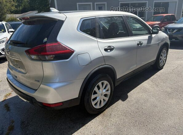 JN8AT2MVXJW310351 2018 NISSAN ROGUE Silver წინა მარჯვენა