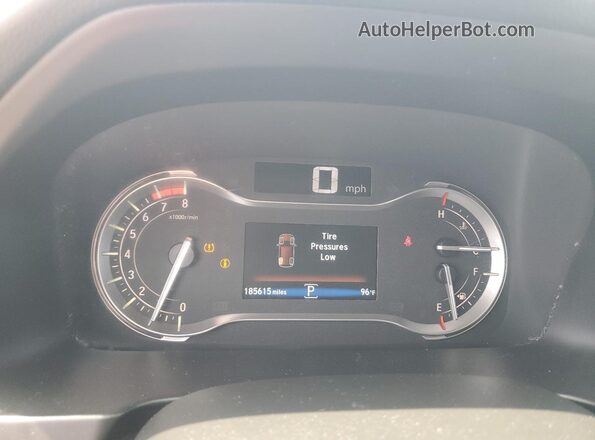5FNYF6H34JB049403 2018 HONDA PILOT Black Widok tylnych siedzeń