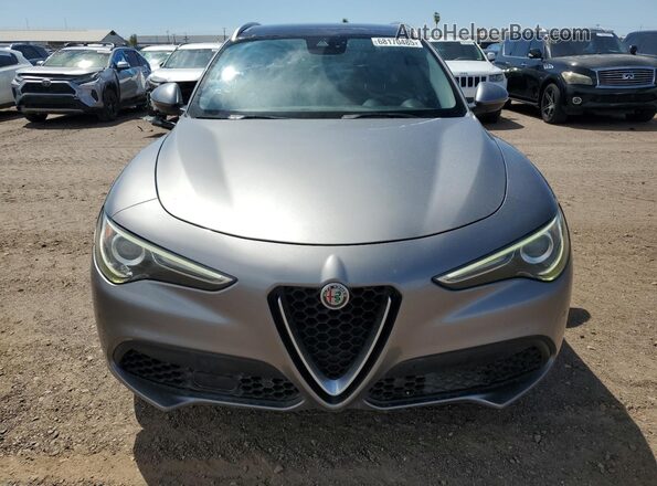 ZASFAKBNXJ7B98405 2018 ALFA ROMEO STELVIO Gray Вид ззаду