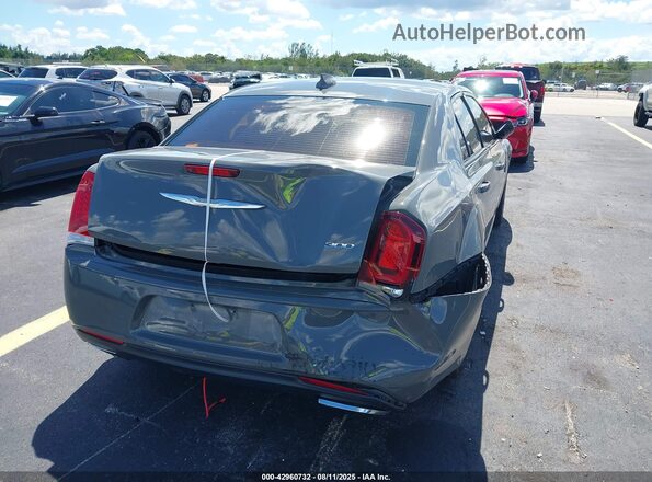 2C3CCAAG6JH191222 2018 CHRYSLER 300 Gray Vista frontal