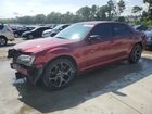2020 Chrysler 300 Touring Burgundy vin: 2C3CCAAG6LH212704