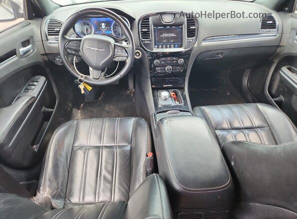 2C3CCABG1MH660638 2021 CHRYSLER 300 Silver Vista del salpicadero