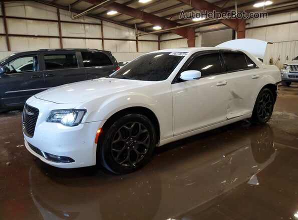 2C3CCAGG3JH160629 2018 CHRYSLER 300 White Передня ліва чверть