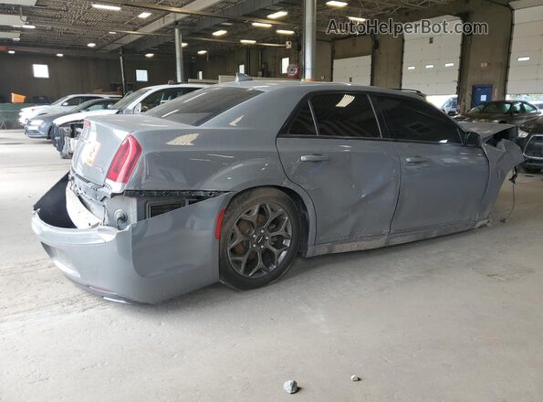 2C3CCAGG8JH149643 2018 CHRYSLER 300 Gray Rear right