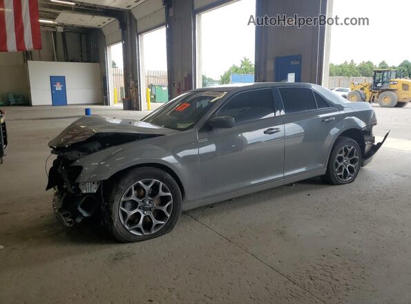2C3CCAGG8JH149643 2018 CHRYSLER 300 Gray Front left
