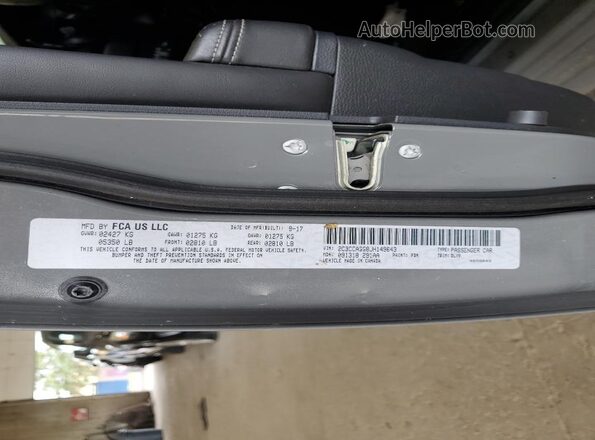 2C3CCAGG8JH149643 2018 CHRYSLER 300 Gray Engine compartment view