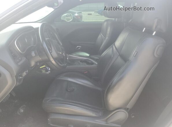 2C3CDZAG0JH259123 2018 DODGE CHALLENGER White Vista interior delantera