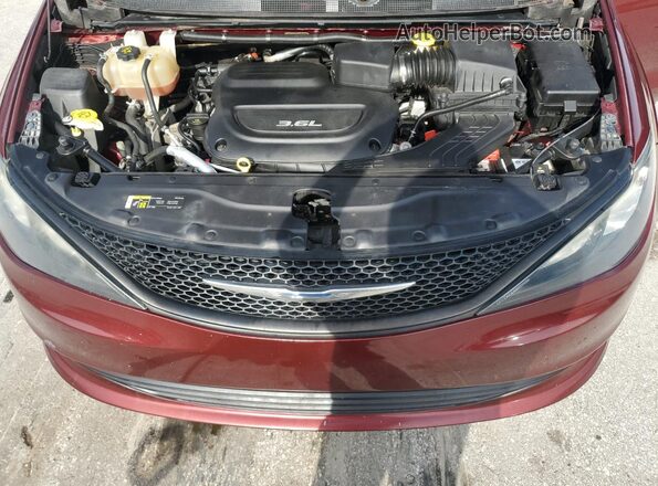 2C4RC1AGXJR194933 2018 CHRYSLER PACIFICA Red Շարժիչի բաժամունքի տեսք