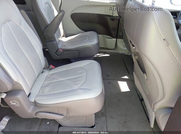 2C4RC1BG3JR237166 2018 CHRYSLER PACIFICA Brown Вид наклейки з VIN-кодом