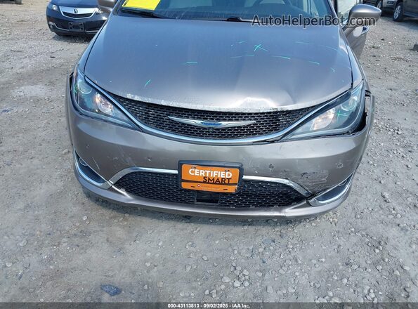 2C4RC1BG3JR237166 2018 CHRYSLER PACIFICA Brown Вид спереду