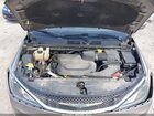 2018 Chrysler Pacifica Touring L Brown vin: 2C4RC1BG3JR237166