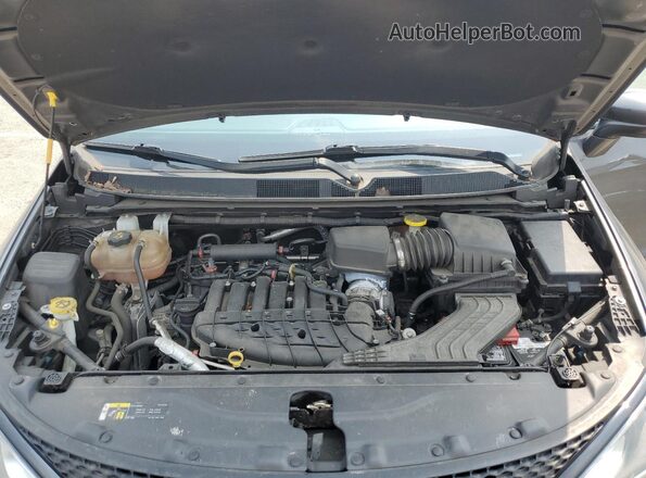 2C4RC1BG5JR155276 2018 CHRYSLER PACIFICA Charcoal ძრავის განყოფილების ხედი