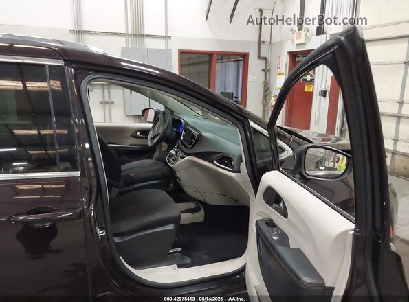 2C4RC1CG2JR274207 2018 CHRYSLER PACIFICA Purple Vista interior delantera