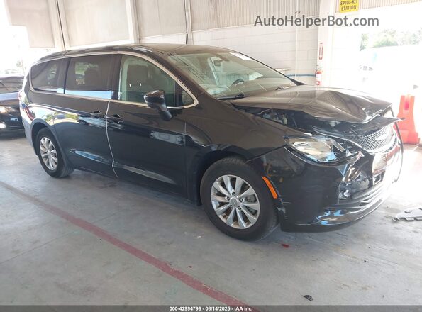 2C4RC1CG2JR351416 2018 CHRYSLER PACIFICA Black Przód prawy