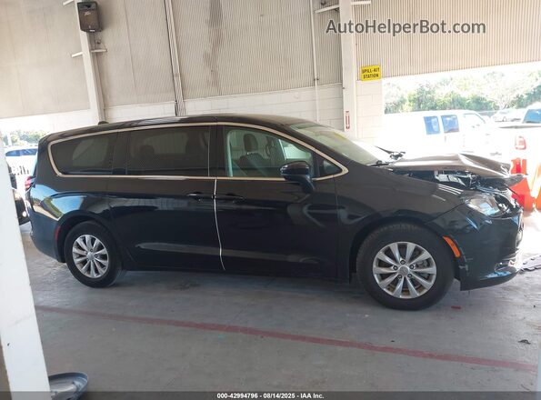 2C4RC1CG2JR351416 2018 CHRYSLER PACIFICA Black Widok wnętrza z tyłu