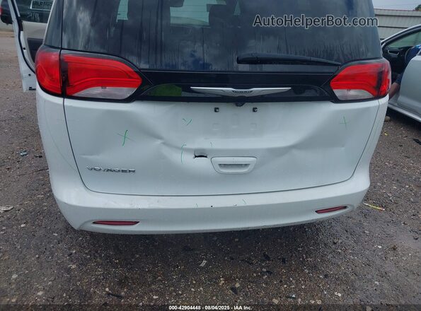 2C4RC1CG8PR525904 2023 CHRYSLER VOYAGER White Widok z przodu