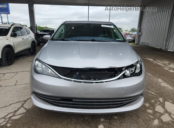 2C4RC1CGXJR305526 2018 CHRYSLER PACIFICA Silver წინა ხედი