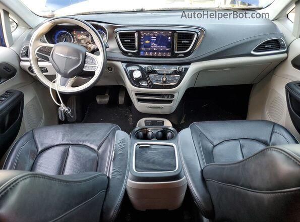 2C4RC1GGXJR228375 2018 CHRYSLER PACIFICA Blue Առջևի վահանակի տեսք