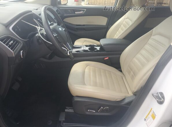 2FMPK3J91JBC53508 2018 FORD EDGE White Widok wnętrza z przodu