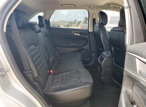 2FMPK3J96JBB59401 2018 FORD EDGE Silver Вид задньої частини салону