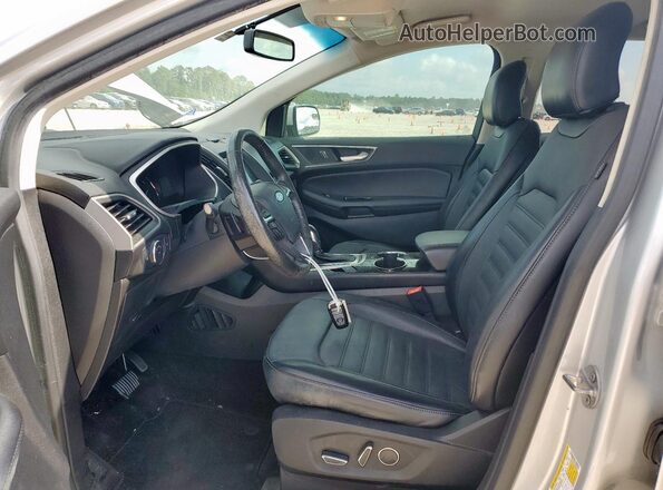 2FMPK3J96JBB59401 2018 FORD EDGE Silver Вид салону спереду