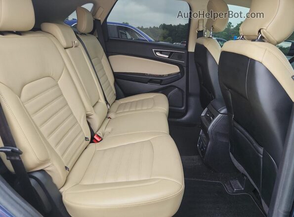 2FMPK3J9XJBC57766 2018 FORD EDGE Blue უკანა სალონის ხედი
