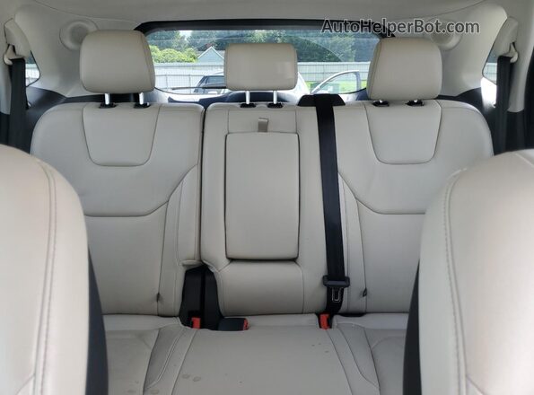 2FMPK3K84JBB35538 2018 FORD EDGE Синий Вид задних сидений