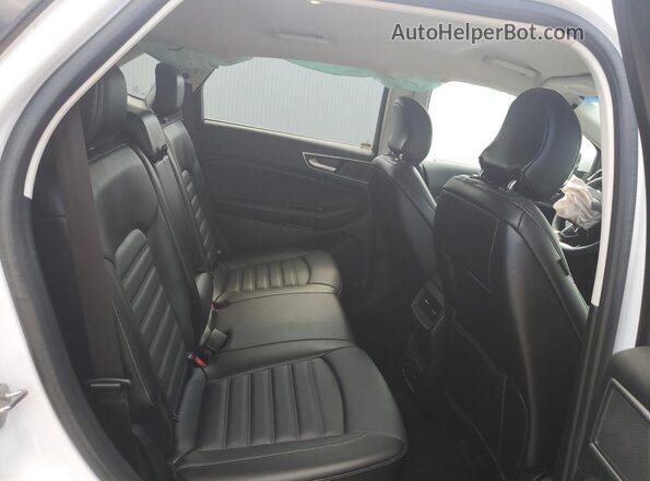 2FMPK4J93JBB30556 2018 FORD EDGE White უკანა სალონის ხედი